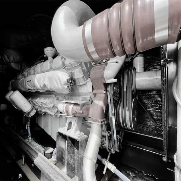 600kw-diesel-generator-600v-generac-011