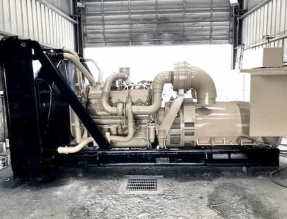 800kw-diesel-generator-600v-caterpillar-c32-02